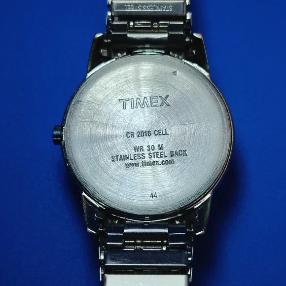 Vintage 2004 Timex Indiglo Easy Reader Date 35mm Two Tone Mens Quartz Watch